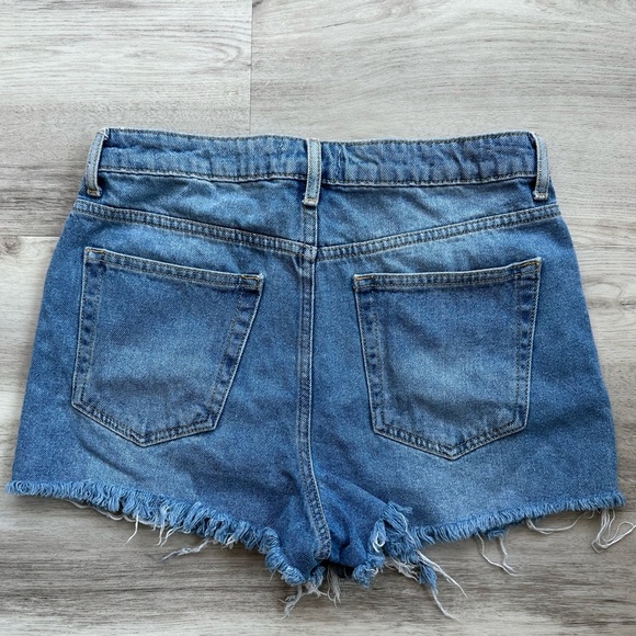 Forever 21 Blue Distressed Jean Shorts size 27 - Picture 5 of 8